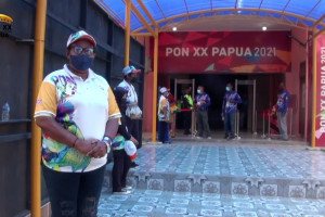 Putra-Putri Papua bangga jadi relawan PON