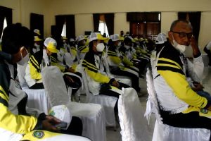 Wagub Malut lepas 50 kontingen PON