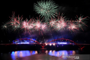 Lagu "Torang Bisa" oleh Vien Mangku tutup pembukaan PON Papua