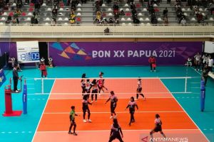 Pelatih voli putri Jabar belum puas meski juara grup babak penyisihan