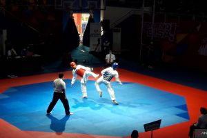 Tak lanjutkan laga karena cedera, taekwondoin Sumbar gagal rebut emas