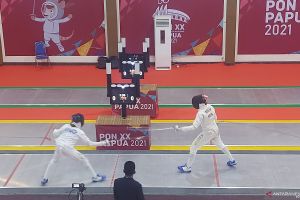 Riau raih dua emas di hari kedua anggar