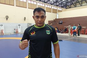 Reyna Fadli sumbang satu emas untuk tuan rumah dari gulat PON Papua