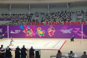 Dua medali emas kembali diperebutkan di final senam aerobik PON Papua