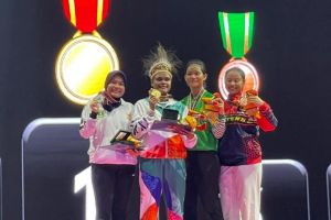 Karate Fadila Rahmi  sumbang perak  untuk Sumbar