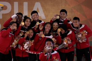 Dewa Ayu dedikasikan medali emas PON untuk mendiang ibunya