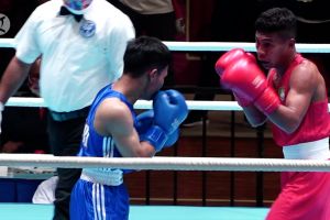 Ini kunci Apriyadi Difinubun lolos ke semifinal tinju 46 kg