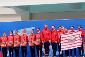 Pecah telur, DKI raih emas pertama renang artisik