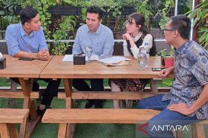 Gibran pilih Emil Dardak jadi jubir karena mirip dengannya