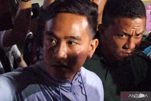 Gibran cuma hadir belasan menit, Relawan Jokowi-Prabowo tak kecewa