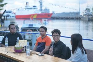 Alam Ganjar tampung aspirasi relawan di Makassar soal akses dana riset