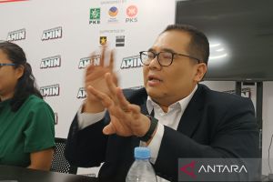 AMIN janji hapus status guru honorer jika menang Pilpres 2024