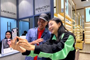 Jelang debat pertama, Ganjar berakhir pekan di mal Jakarta