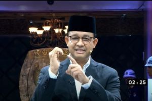Jari bengkok Anies saat debat isyaratkan penegakan hukum tumpul