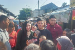 Kaesang blusukan ke Pasar Peterongan Semarang