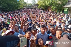 Gibran awali tahun 2024 dengan kampanye di hadapan emak-emak Sragen