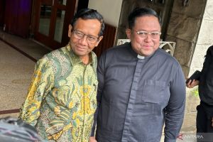 Mahfud tanggapi soal usulan mundur dari menteri karena ikut Pilpres