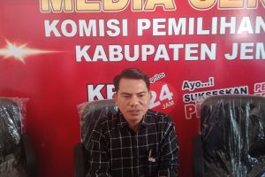 KPU Jember tolak laporan awal dana kampanye empat parpol