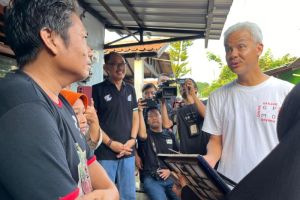Ganjar joging pagi dan sapa masyarakat Tegal