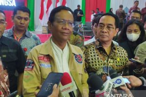 Cawapres Mahfud ingin kembalikan UU KPK lama