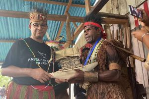 Anies janji bangun rumah layak huni di Kampung Rufei Sorong