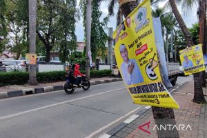 Bawaslu dan Pemda dinilai harus berani tertibkan APK