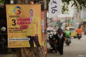 Parpol diimbau tertibkan sendiri APK di zona terlarang
