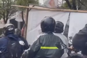 Bawaslu Jakbar masih telusuri kasus baliho APK timpa pengendara motor