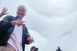 Ganjar Pranowo: Kami akan membela Aiman Witjaksono