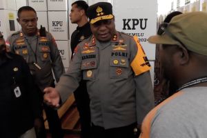 Kapolda Papua cek kesiapan logistik Pemilu 2024 di Jayapura
