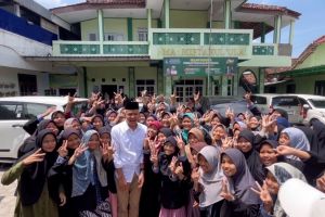 Ganjar targetkan menang 60 persen suara di Jawa Timur