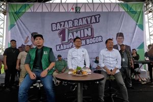Hadiri bazar rakyat di Bogor, Cak Imin dicurhati warga soal sembako