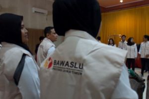 Bawaslu Jember lantik 7.706 Pengawas Tempat Pemungutan Suara