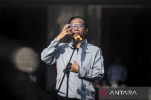 Mahfud tak ambil pusing jika ada intel ikuti dirinya