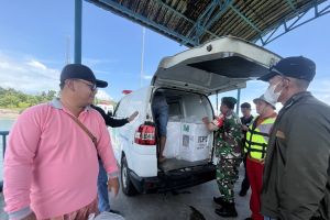Logistik pemilu di Pulau Belakangpadang Batam diangkut pakai ambulans