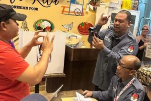 PPLN Kuwait City gelar pencoblosan awal dengan kotak suara keliling