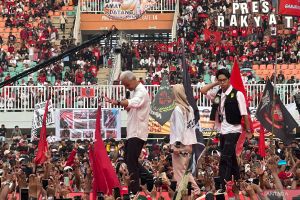 Kampanye bersama istri dan anak, Ganjar: Kami cinta Bogor dan Jabar