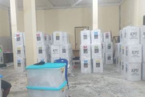 KPU Halut tunggu kondisi cuaca baik distribusi logistik ke wilayah 3T