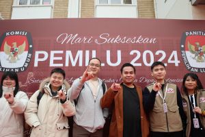 WNI di Beijing beri suara dalam pemilu 2024 di tengah cuaca berangin