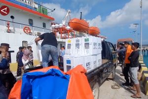 KPU Natuna sukses distribusikan logistik pemilu ke pulau terluar