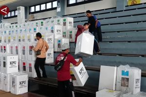 Bawaslu Surabaya rekomendasikan pemungutan suara ulang di 10 TPS