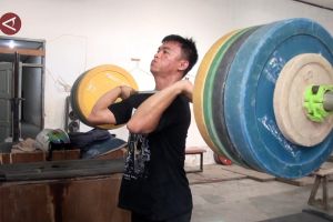 PABSI Kalteng optimistis lifter satu-satunya dapat raih medali di PON