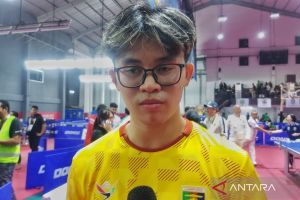 Tenis Meja - Rafanael, Lampung   beregu putra, berlatih lawan China