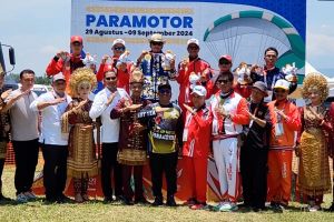 Aceh perdana raih medali emas PON XXI dari cabor aerosport paramotor