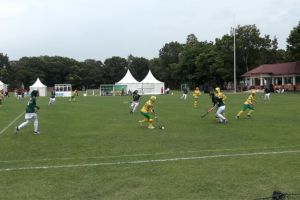 Hoki outdoor putri Kaltim kalahkan Jatim di babak penyisihan