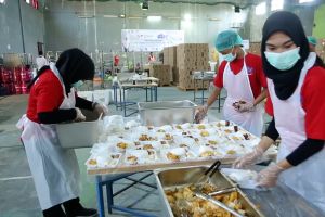 Konsumsi untuk petugas pendukung Peparnas XVII diawasi ketat