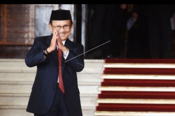 BJ Habibie wafat