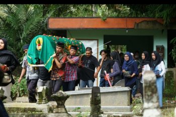 Pemakaman korban hanyut di Sleman