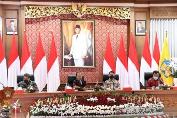 Gubernur Bali: Perketat prokes di tingkat desa/banjar hadapi lonjakan COVID-19