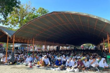 Ribuan orang hadiri Haul Pendiri Alkhairaat "Guru Tua" di Palu
